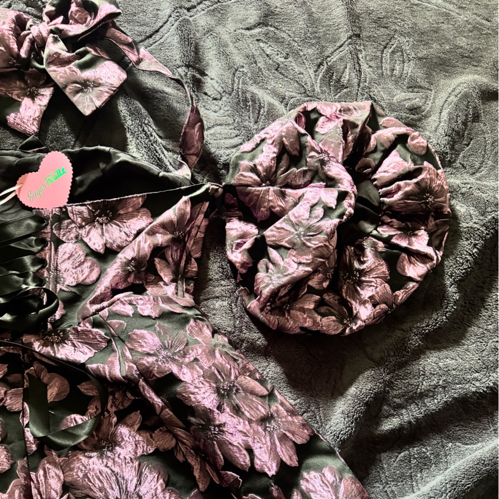 1X POLISHED POISE MINI DRESS Floral Purple and Black Dress Dolls Kill - Picture 8 of 13
